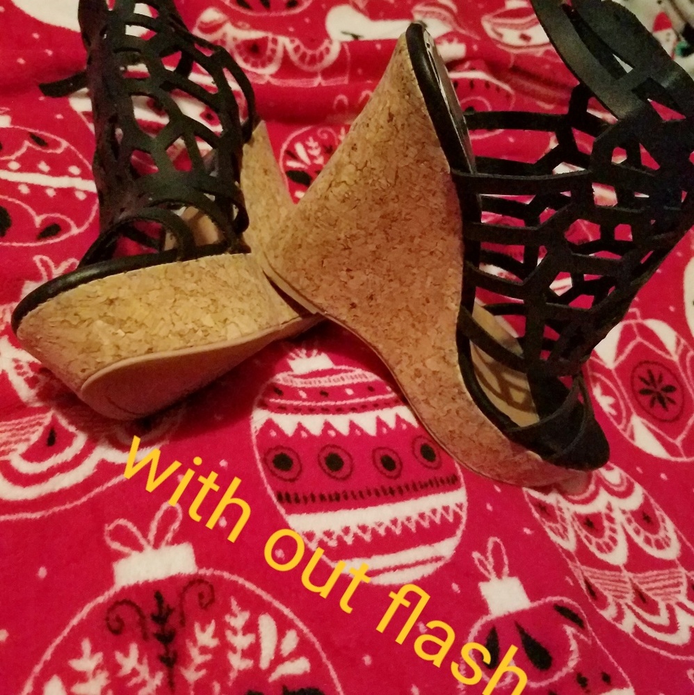 Wedge shoes